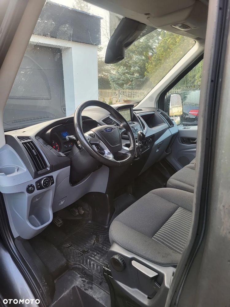 Ford Transit - 14