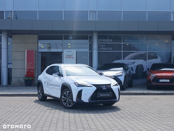 Lexus UX