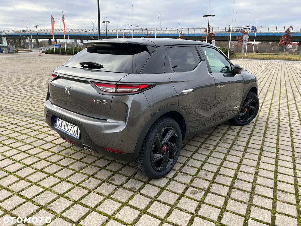 DS Automobiles DS 3 Crossback 1.2 PureTech Performance Line + - 6