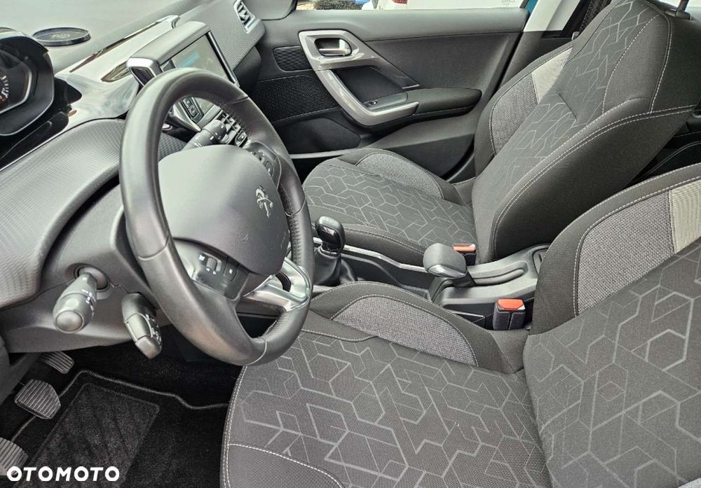 Peugeot 2008 - 24