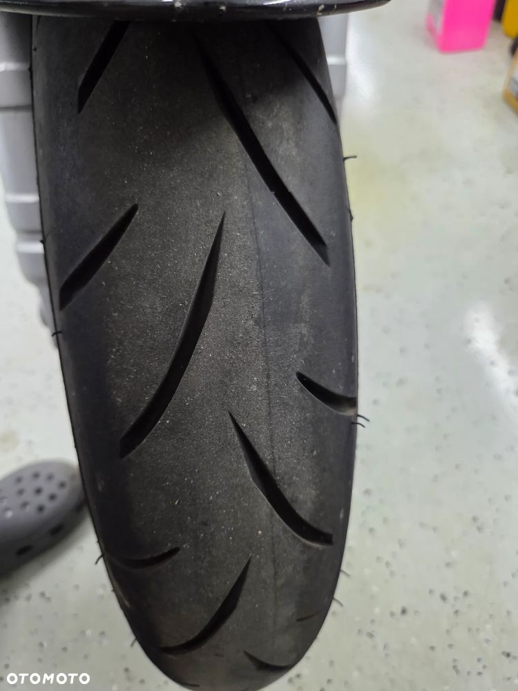 Yamaha FZ6 - 10