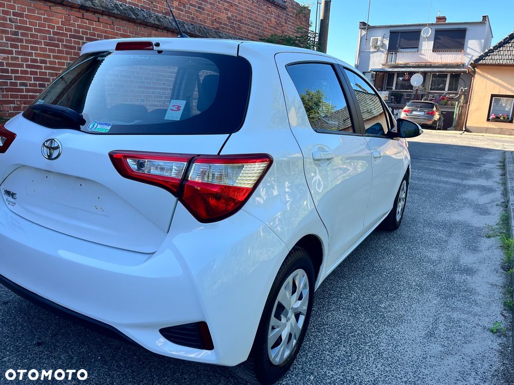 Toyota Yaris 1.0 Sprint EU6 - 6