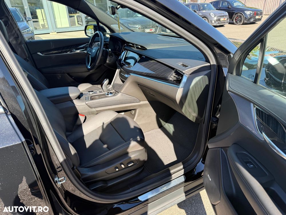 Cadillac XT6 - 9