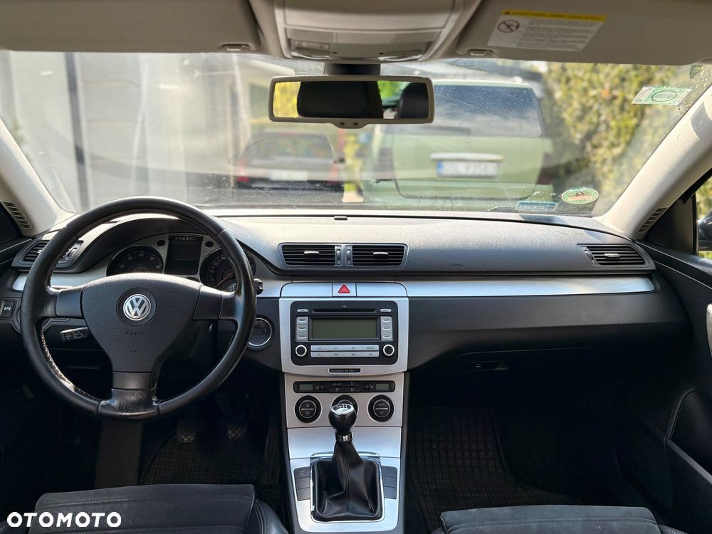 Volkswagen Passat 2.0 FSI 4Mot Comfortline - 8