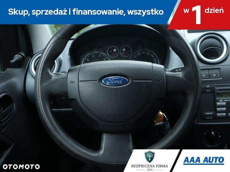 Ford Fiesta - 18