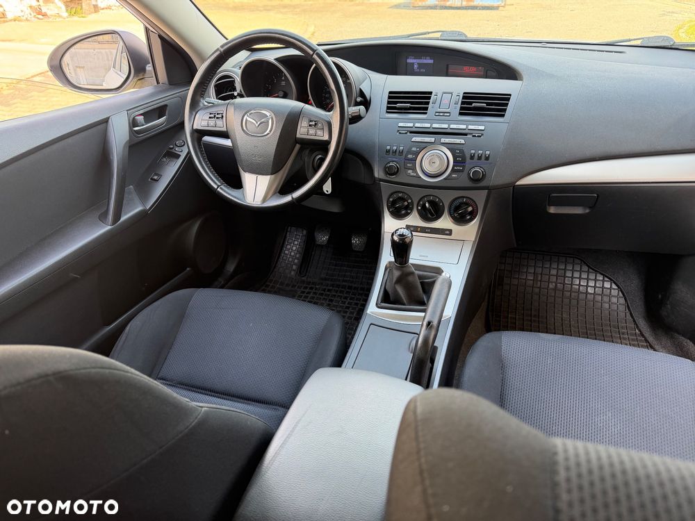 Mazda 3 - 27
