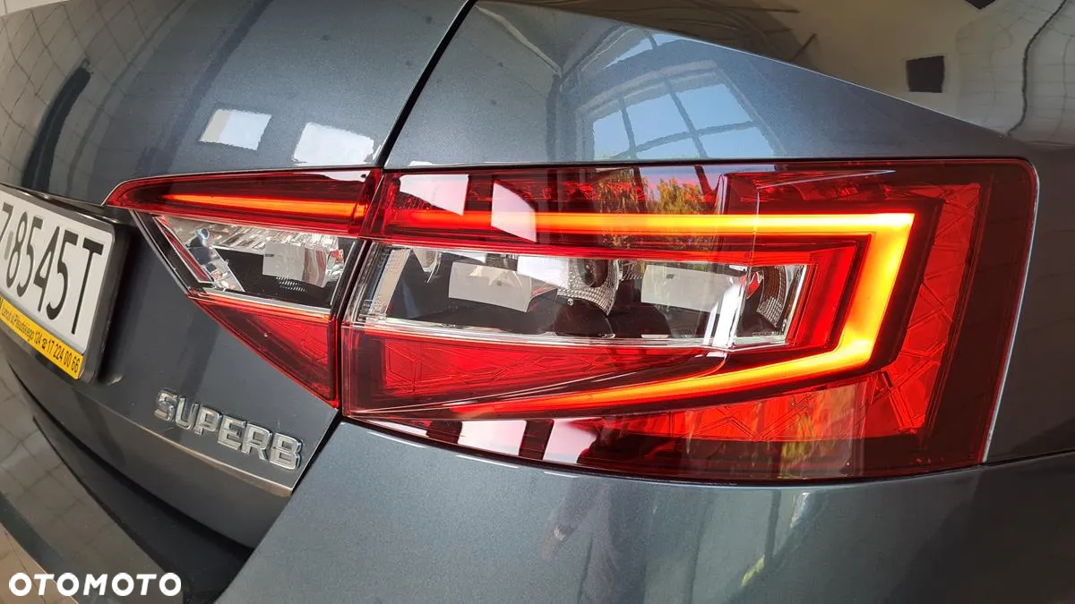 Skoda Superb 2.0 TDI 4x4 Style DSG - 37