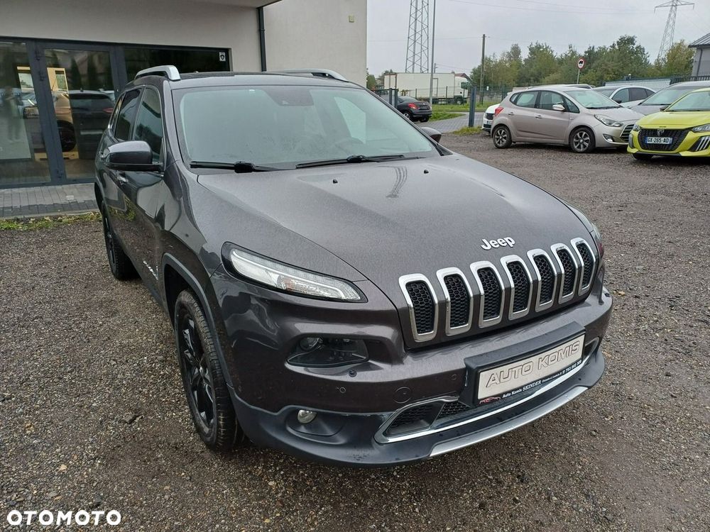 Jeep Cherokee - 9