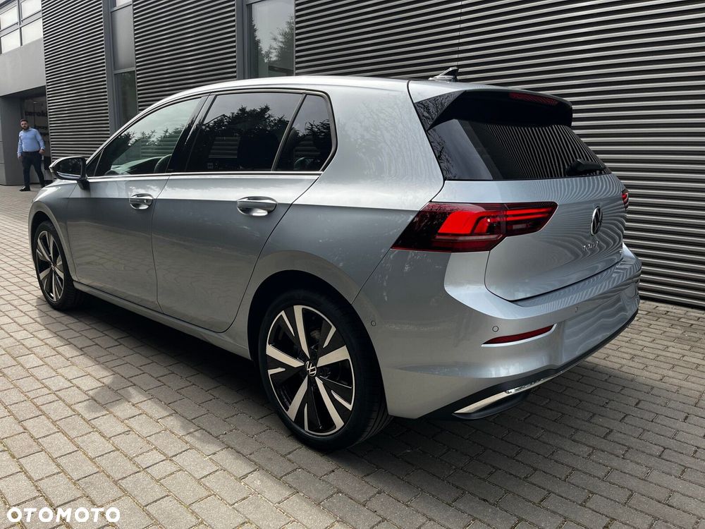 Volkswagen Golf - 7