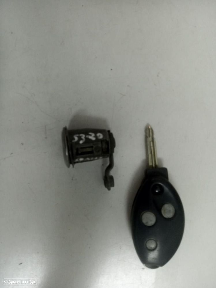 CANHÃO PORTA FRONTAL ESQUERDA CITROEN XSARA COUPÉ 2001 - - 4