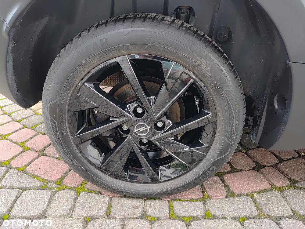 Opel Crossland X 1.2 T Design Line S&S - 7
