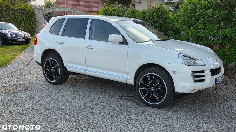 Volkswagen Touareg 3.0 V6 TDI DPF Automatik Individual - 29