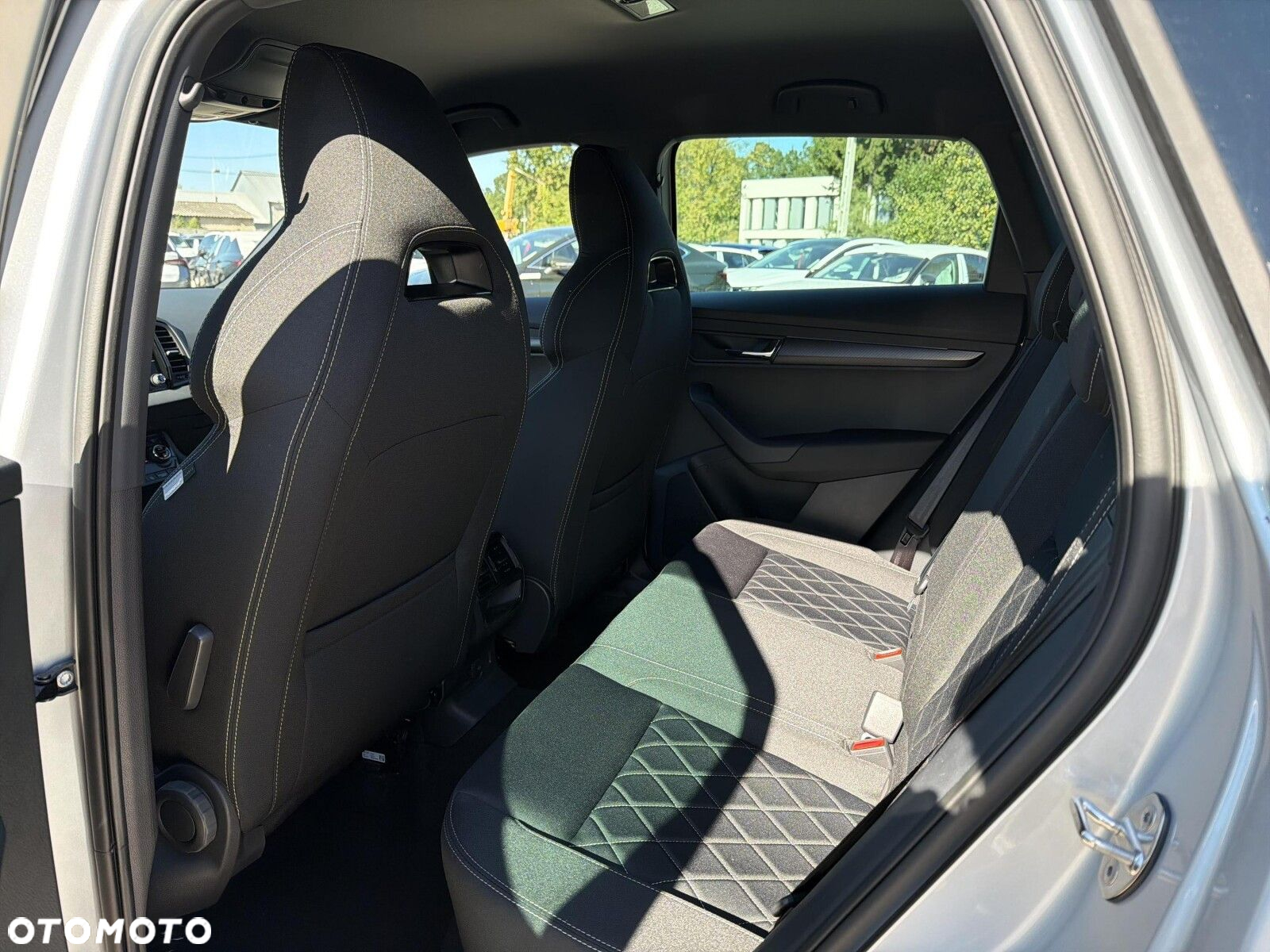 Skoda Karoq 1.5 TSI ACT Sportline DSG - 24
