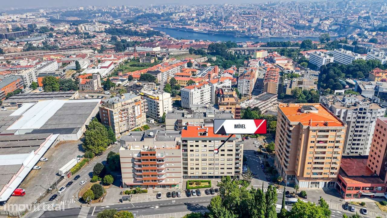 Apartamento, recuperado, para venda, Vila Nova de Gaia - Santa Marinha