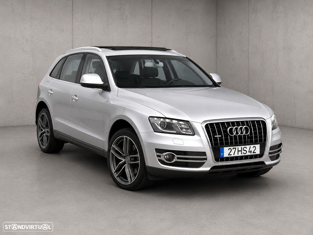 Audi Q5 3.0 TDI Exclusive S-tronic - 4