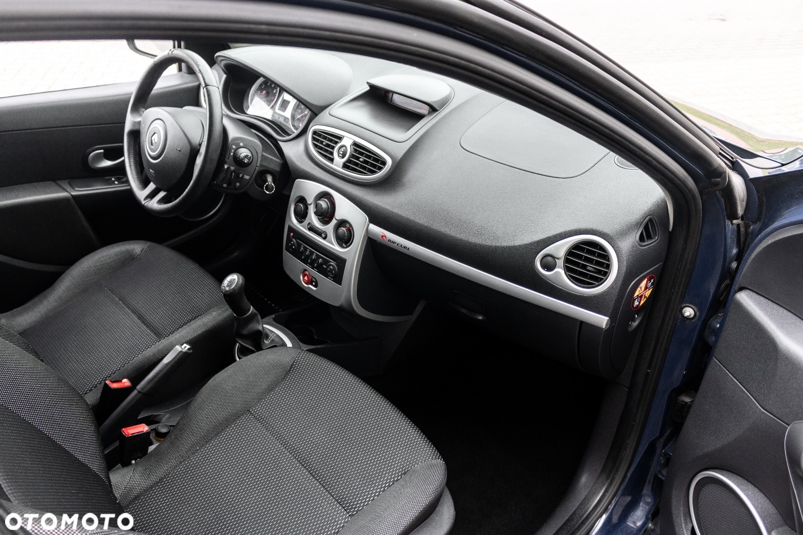 Renault Clio 1.2 16V Authentique - 15