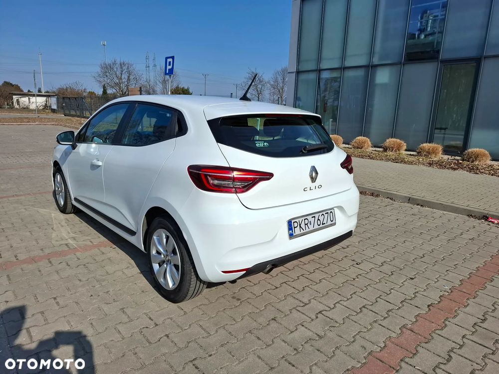 Renault Clio - 9