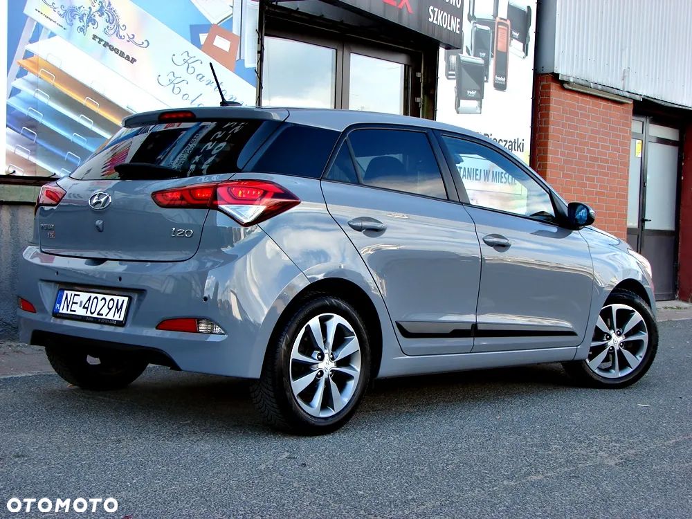 Hyundai i20 blue 1.2 YES!+ - 4