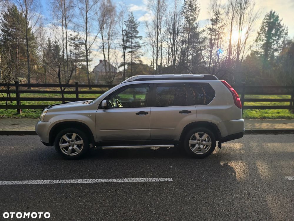 Nissan X-Trail 2.0 dCi 4x4 DPF Platinum - 15