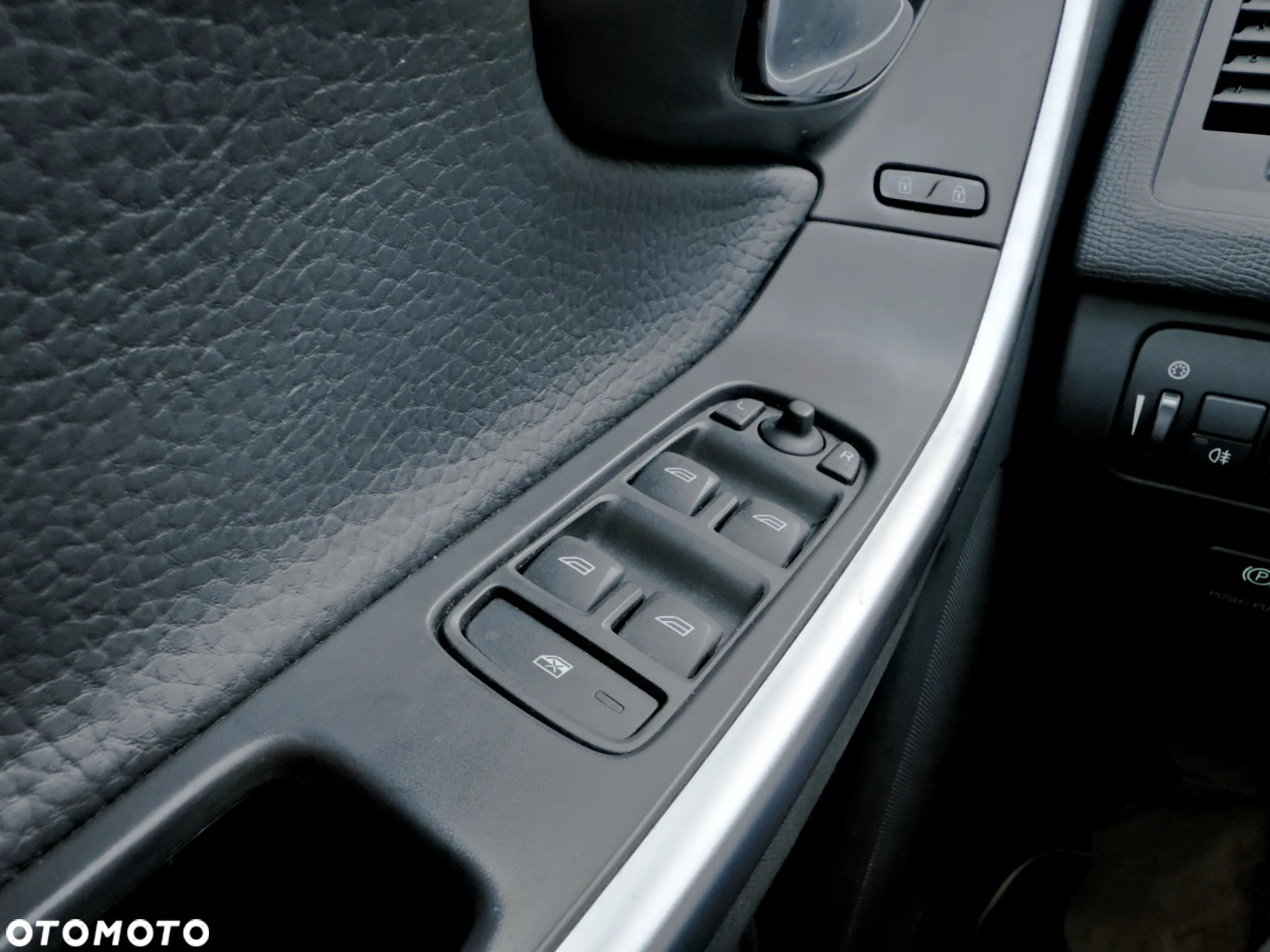 Volvo XC 60 - 19