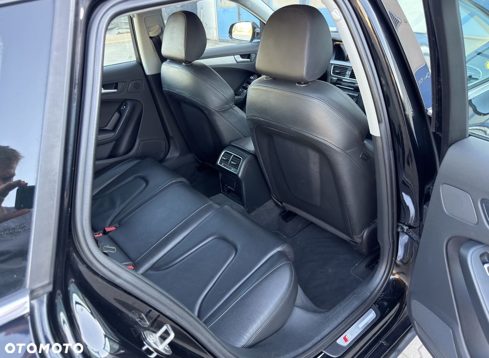 Audi A4 Avant 2.0 TDI DPF clean diesel multitronic S line Sportpaket - 35