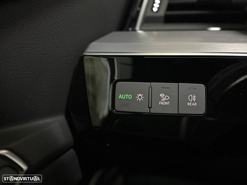 Audi Q8 e-Tron Sportback 50 quattro S line - 20