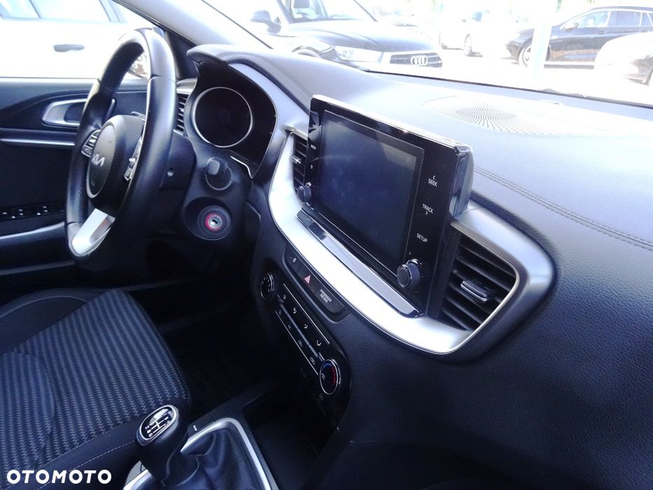 Kia XCeed 1.5 T-GDI GT-Line - 12