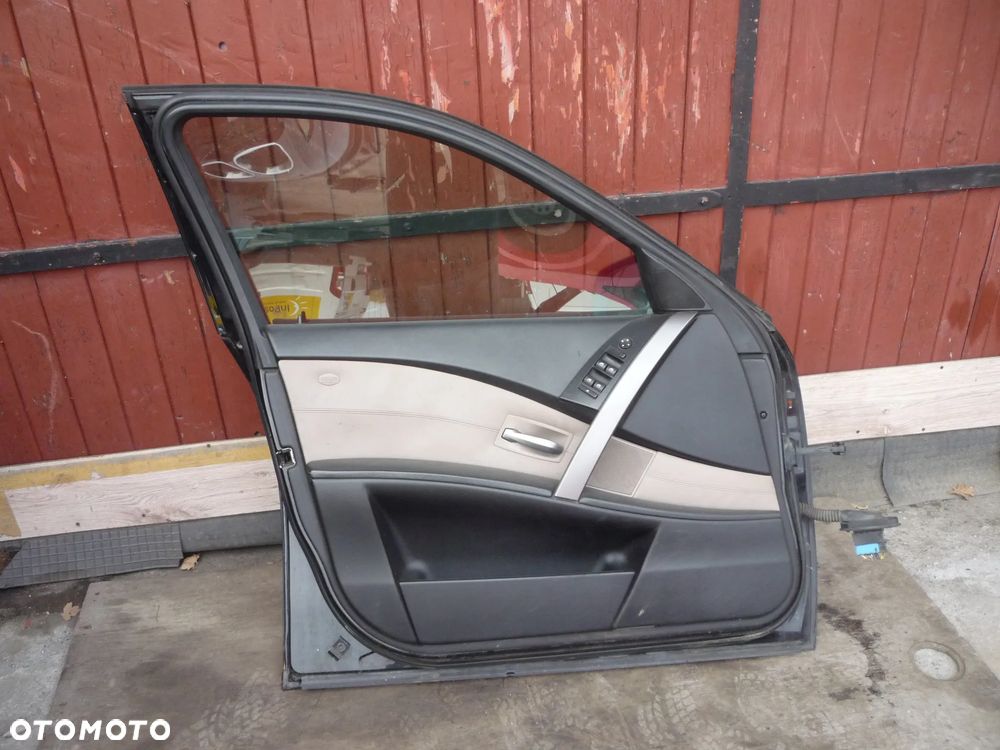BMW E61 DRZWI PRZEDNIE LEWE - 3