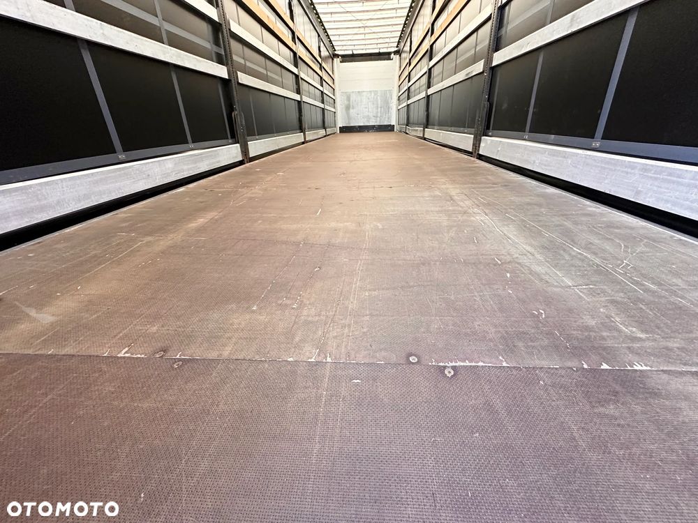 Wielton FIRANKA / STANDARD / DACH PODNOSZONY DO JAZDY / - 26