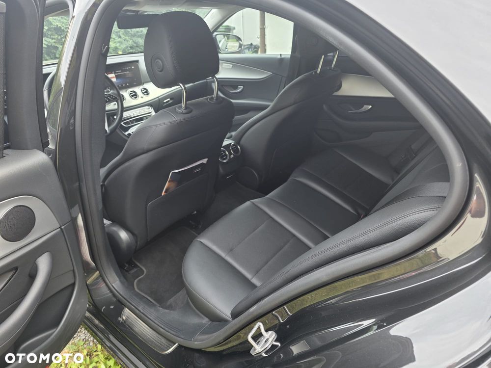 Mercedes-Benz Klasa E 350e 9G-TRONIC Avantgarde - 10