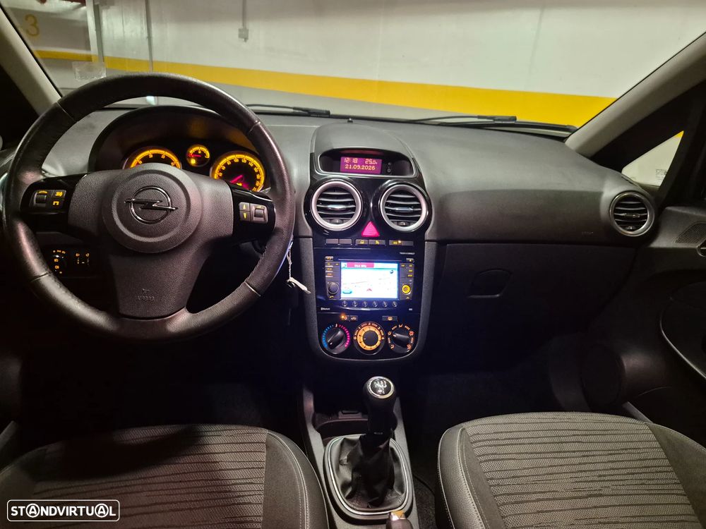 Opel Corsa 1.3 CDTi innovation - 29