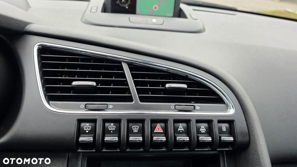 Peugeot 3008 e-HDi 115 ETG6 Stop&Start Business-Line - 12