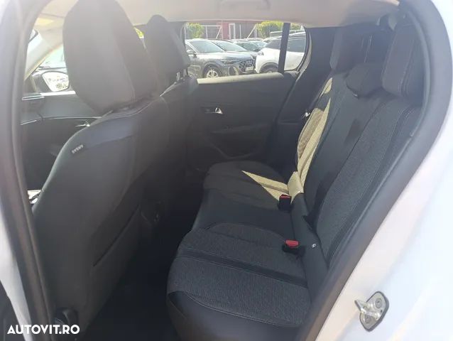 Peugeot 208 1.2 L PureTech STT Allure Pack - 11