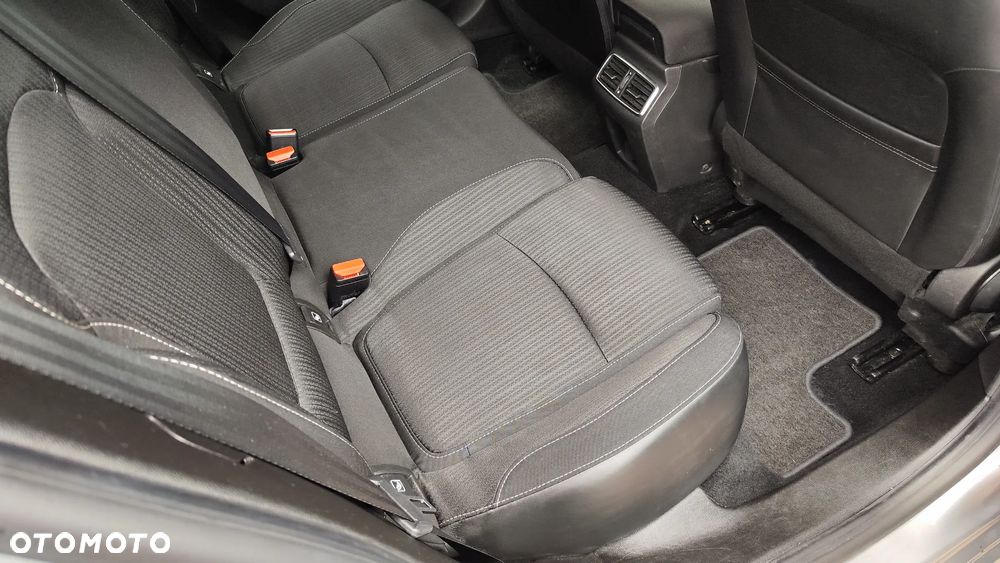 Renault Megane ENERGY TCe 100 EXPERIENCE - 27