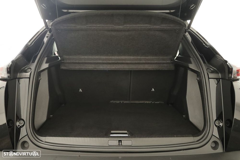 Peugeot 2008 1.2 PureTech GT EAT8 - 21