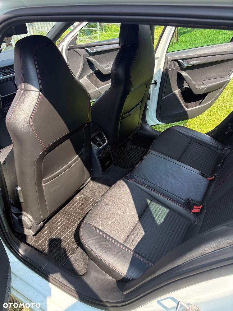 Skoda Octavia 2.0 TDI RS DSG EU6 - 10