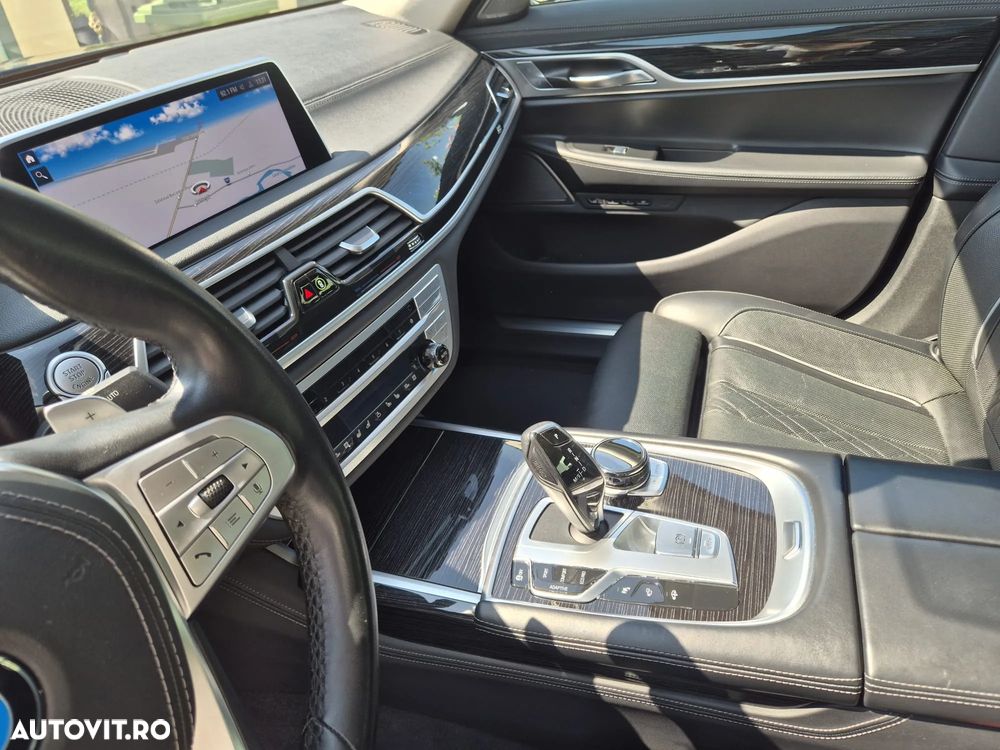 BMW Seria 7 730d xDrive - 10