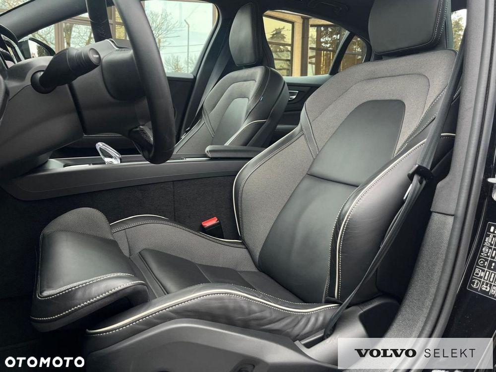 Volvo S60 - 16