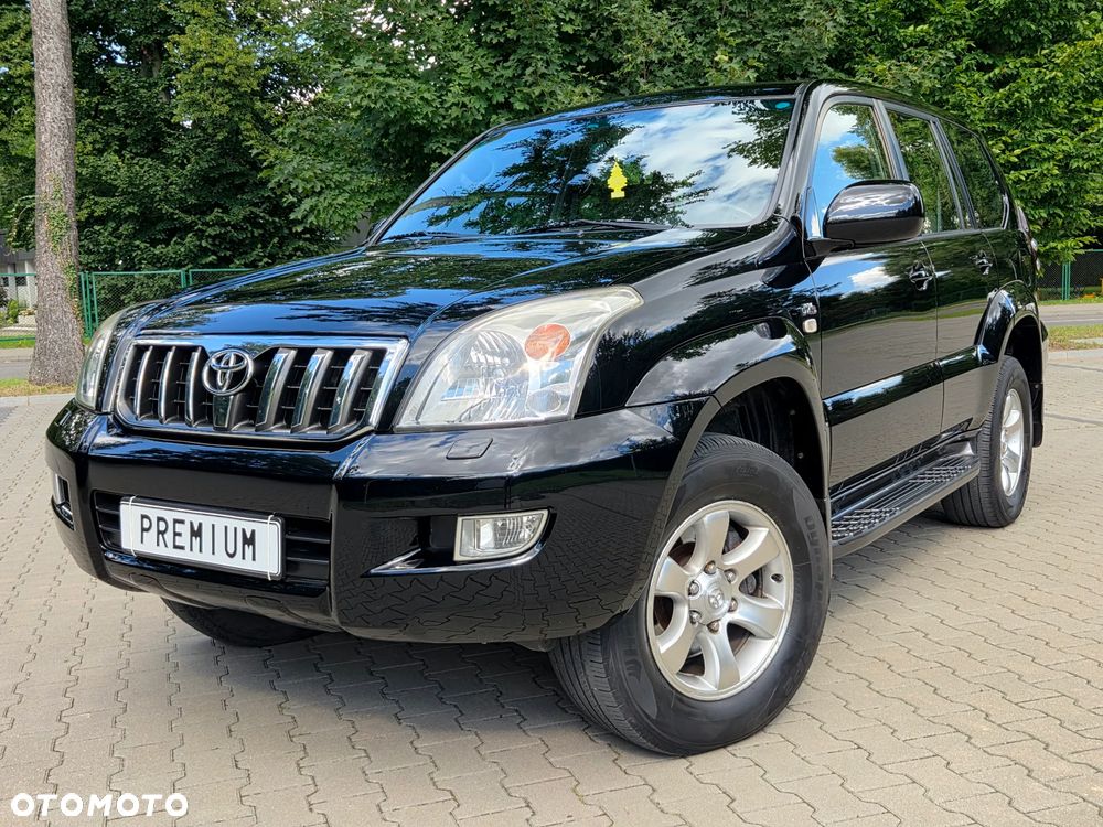 Toyota Land Cruiser - 1