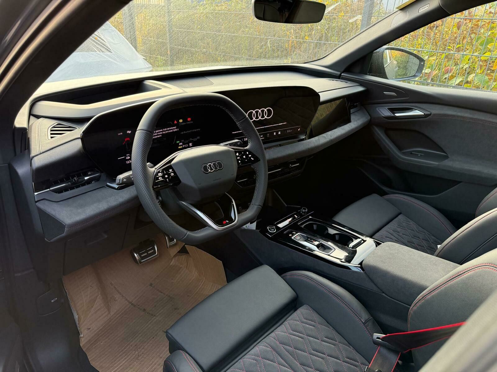 Audi Q6 - 14