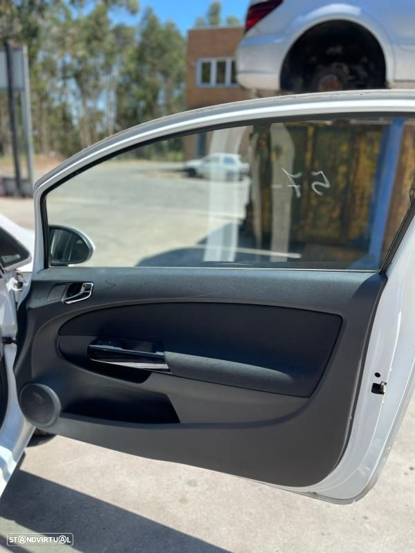 Para Peças Opel Corsa D Van (S07) - 10