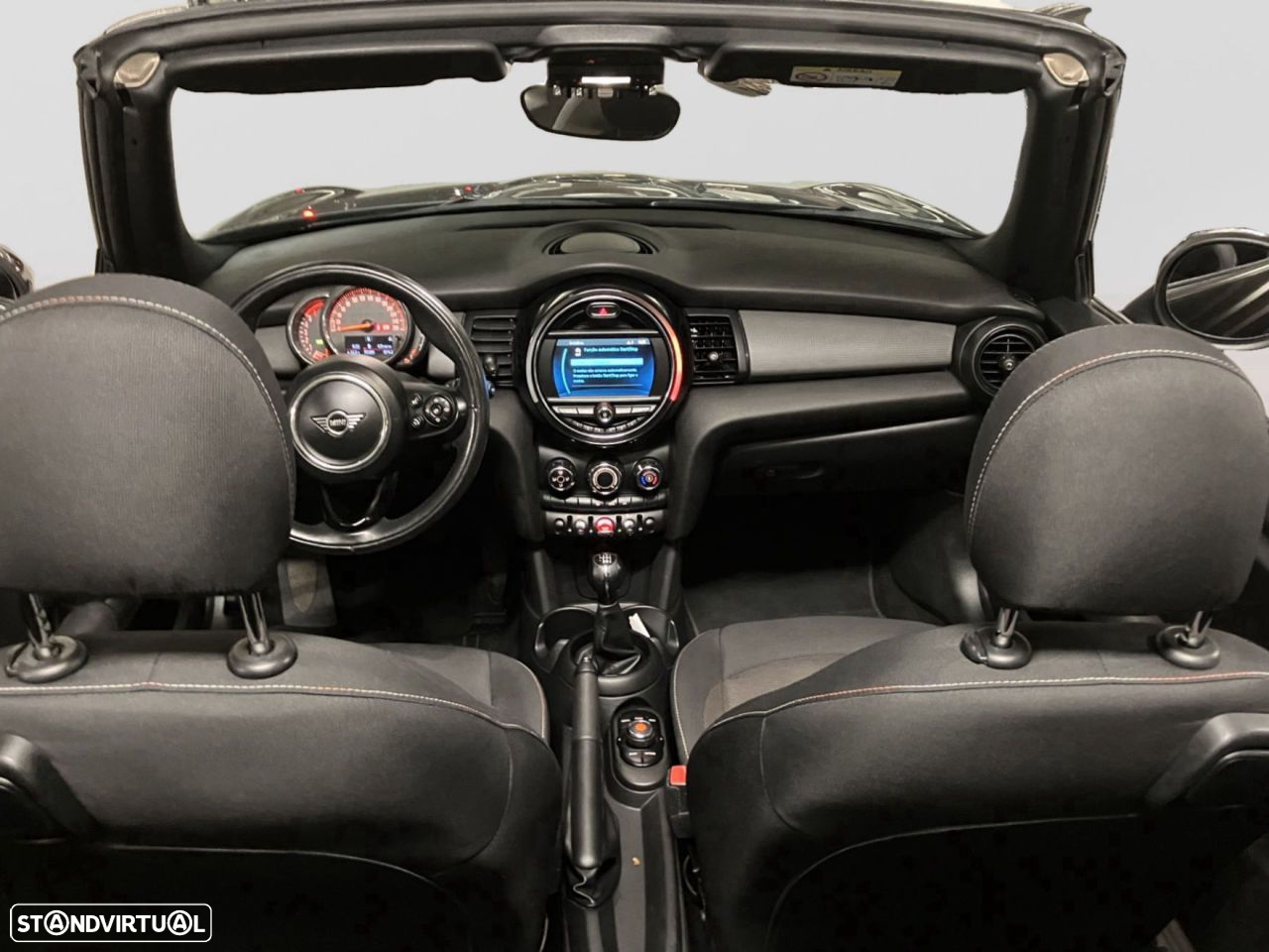 MINI Cabrio Cooper D - 16