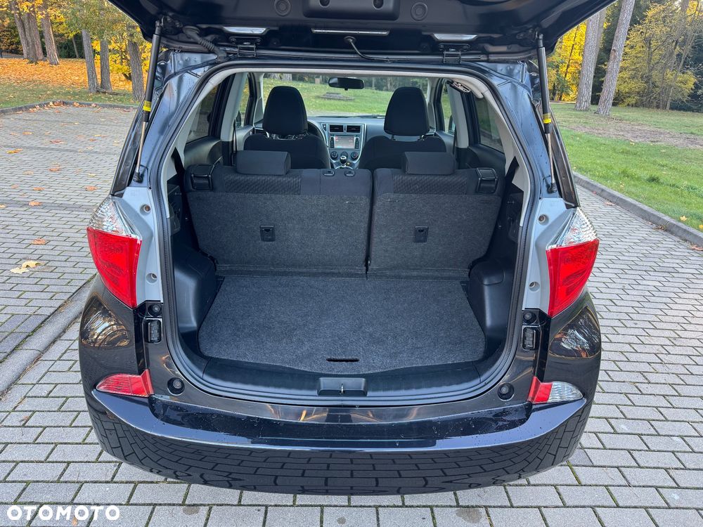 Toyota Verso S 1.33 Premium - 29
