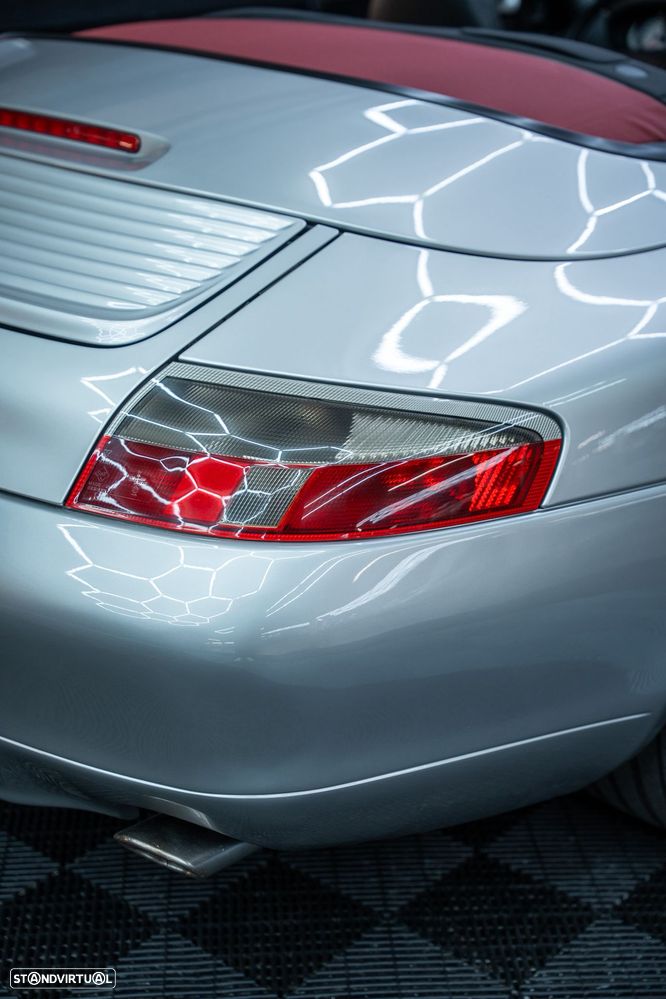 Porsche 911 Série F - 19
