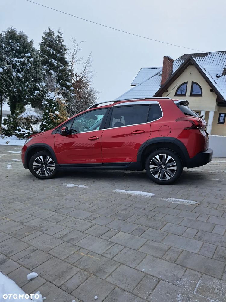 Peugeot 2008 1.2 PureTech Allure Pack S&S - 12