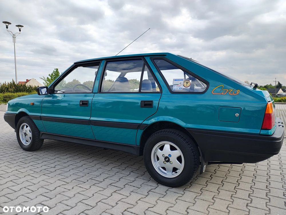 Polonez Caro - 6