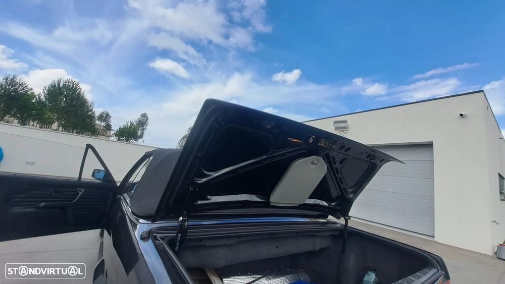 BMW 320 i Cabriolet - 13
