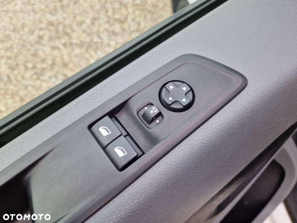 Peugeot Expert - 9