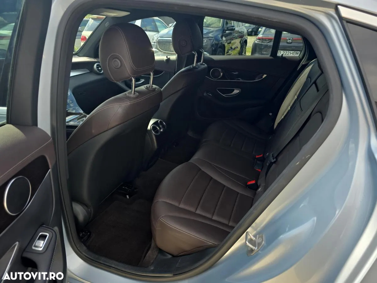 Mercedes-Benz GLC Coupe 350 e 4MATIC - 11