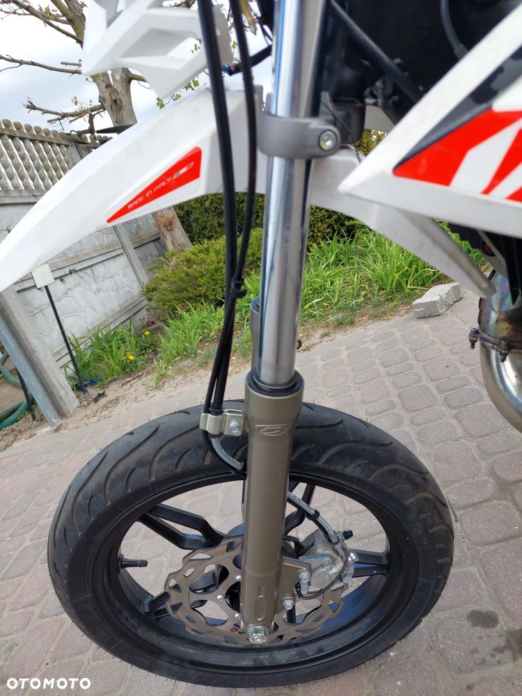 Beta RR - 12